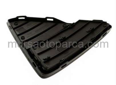 Focus Ön Tampon İzgarası Üçgen Sağ 12- 