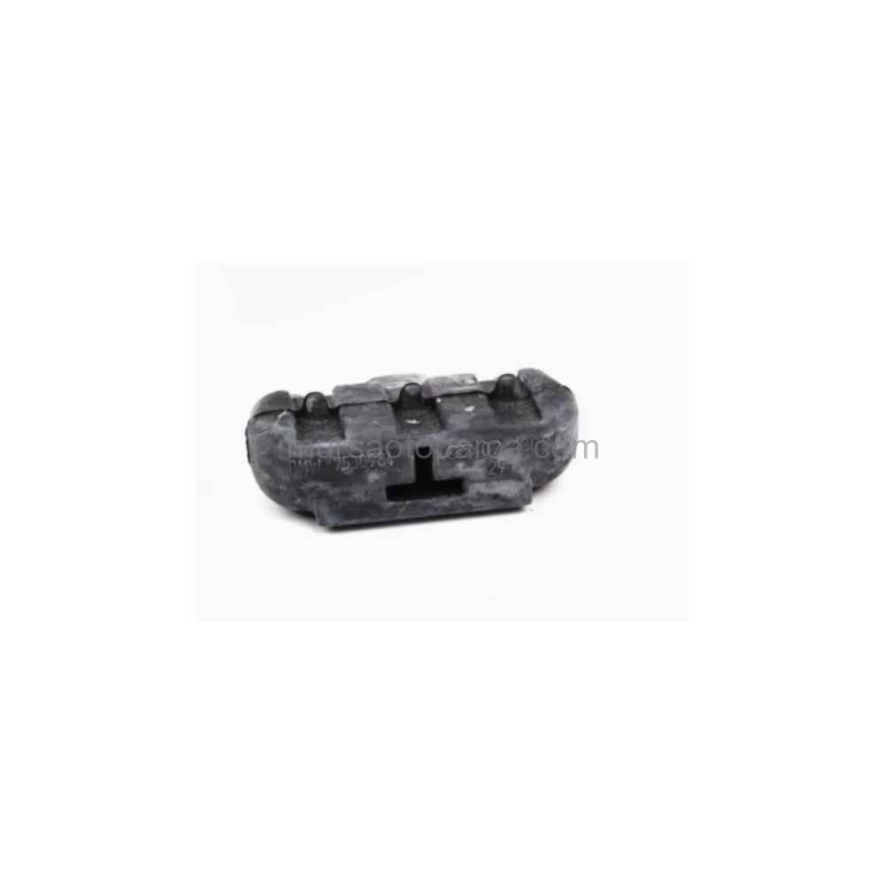 Bmw E60-E61-E63-E64 2003-2010 Radyatör Alt Lastik 17117530984