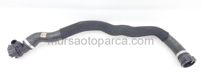 G30-G31-G11-G12 Radyatör Hortumu 17- 