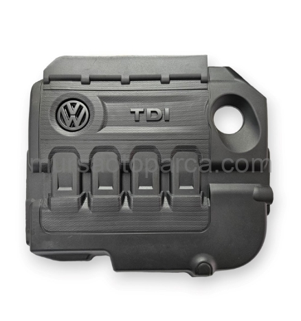 Golf7 Motor Üst Kapağı Plastiği 13- 04L103925Q 