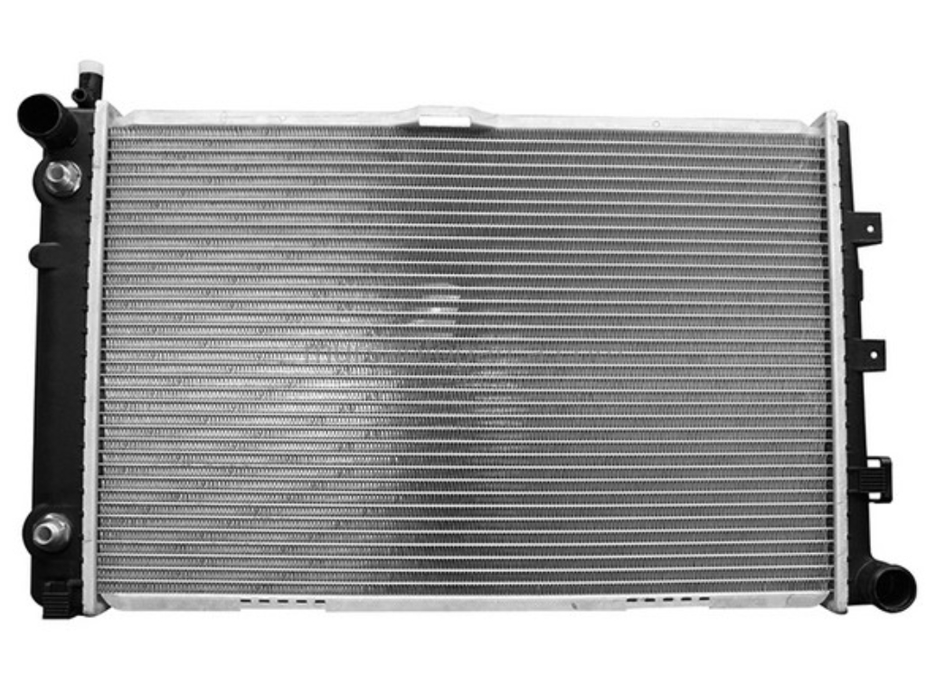 Mercedes W201 1983-1993 Su Radyatörü A2015004103