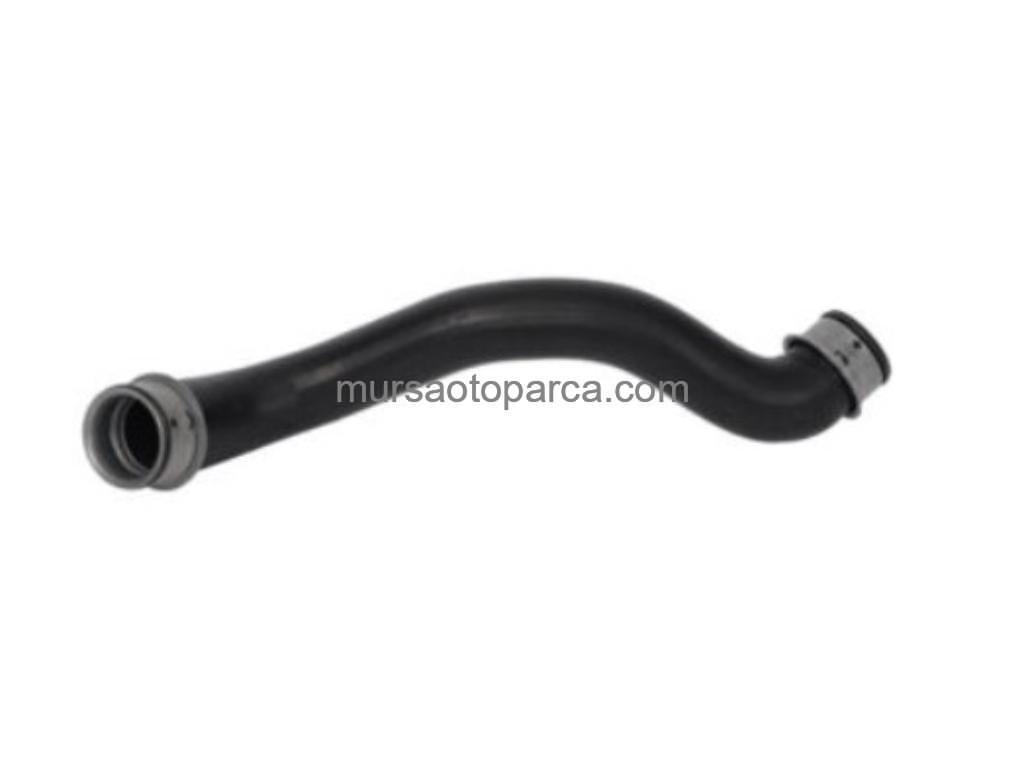 Mercedes W204-212-218 2007 Sonrası Üst Sol Radyatör Hortumu A2045011582 