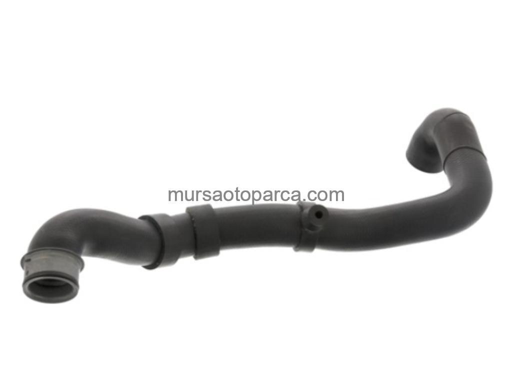 Mercedes W203 1999-2002 Radyatör Alt Hortum A2035012882 