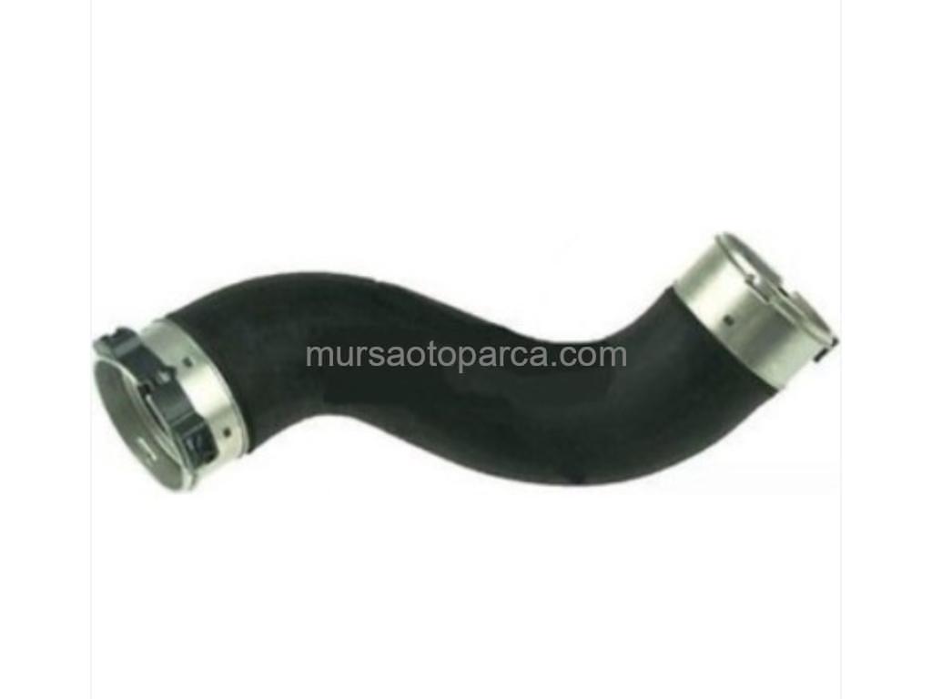 Mercedes W204-212-218-207 2009-2014 Sağ Turbo Hortumu A2045286682 