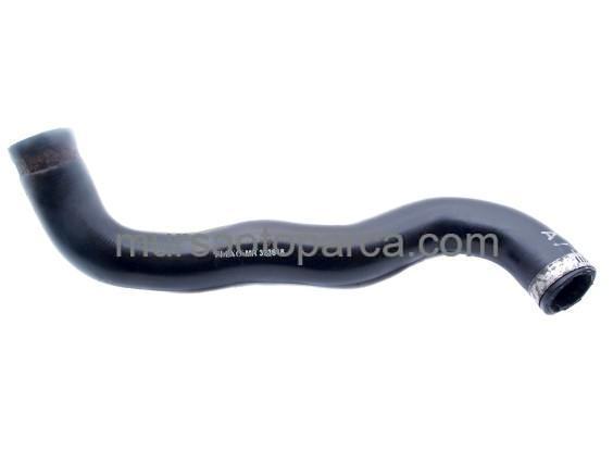 Carisma 1997-2005 Radyatör Hortumu Alt Mr323818 