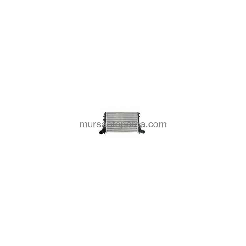 Passat-Tiguan Turbo Radyatörü 8Ml 376 746-741 05- 3C0145805Ae 