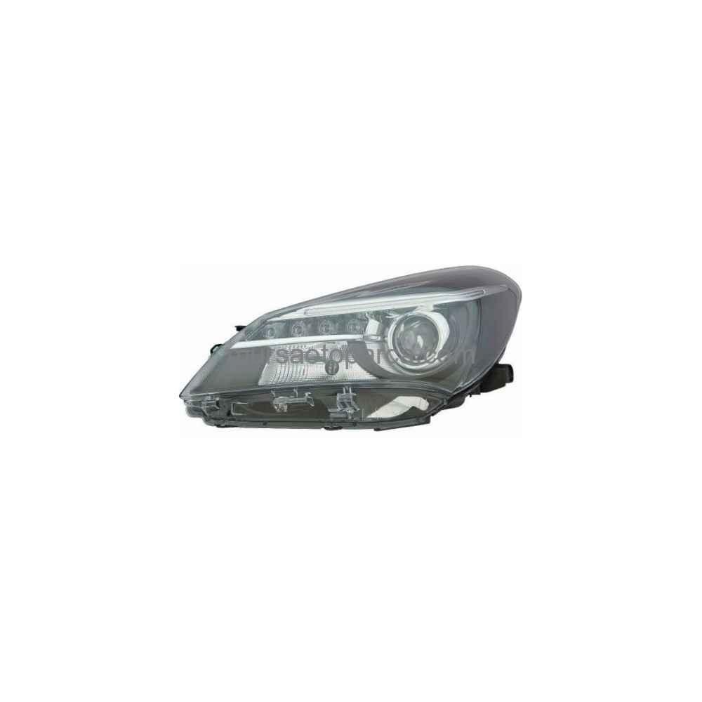 Toyota Yaris 2015-2016 Sağ Far 81130-0Da50