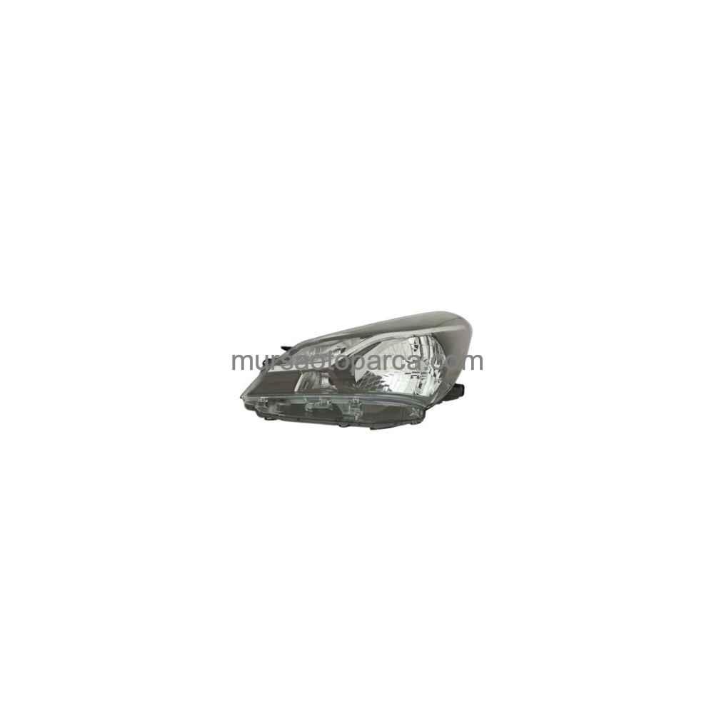 Yaris P13 Far Sol 17- 81170-0Dj70 