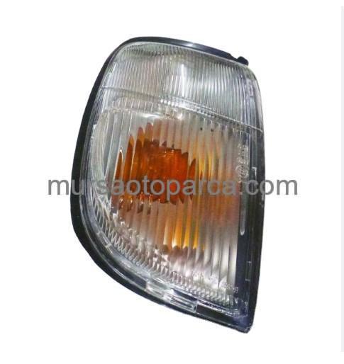 Nissan D22 2000-2001 Pickup Sinyal Lambası Sağ 26110Vj825 