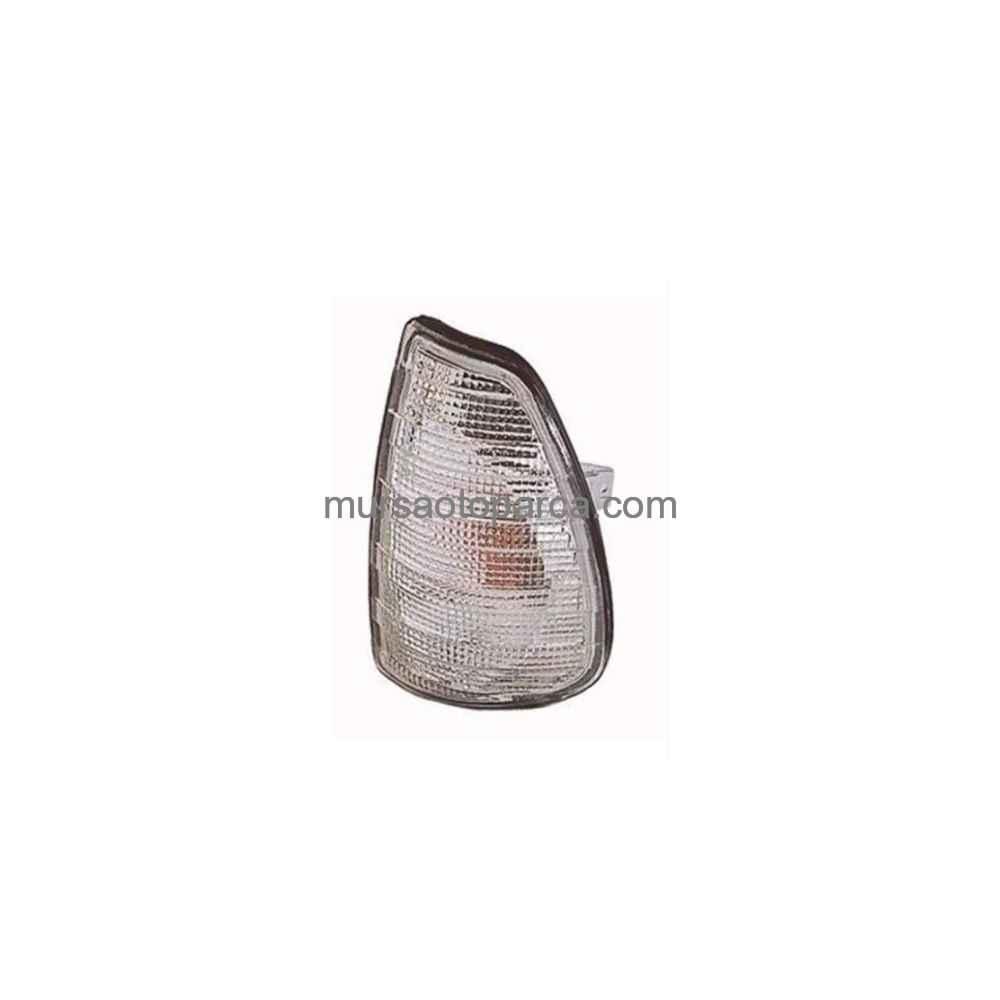 W123 Sinyal Lambası Sağ Beyaz 76-85 A0008207621
