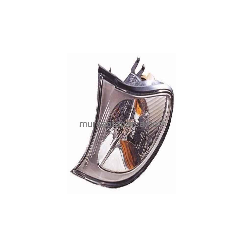 E46/4 Sinyal Lambası Sağ Titan Y.M 01-05 63137165854 