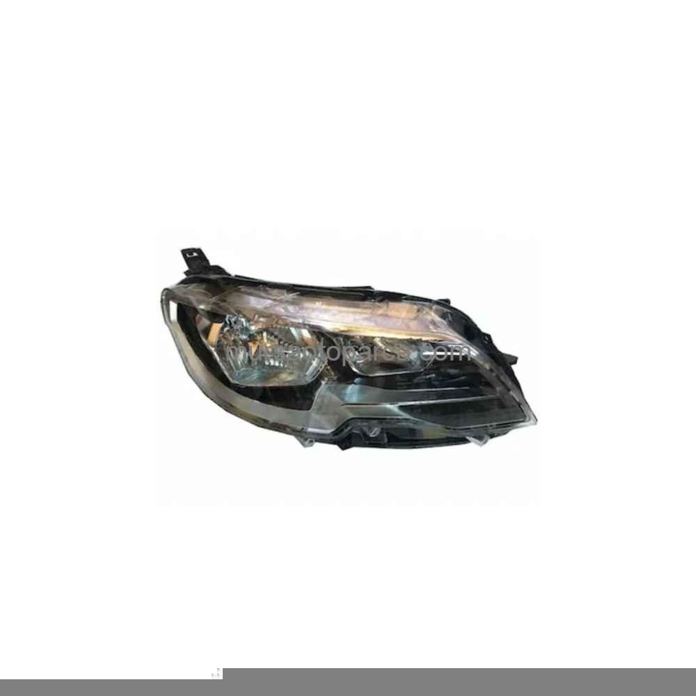 301 Y.Model Far Sağ Makyajlı Kasa 2017- 