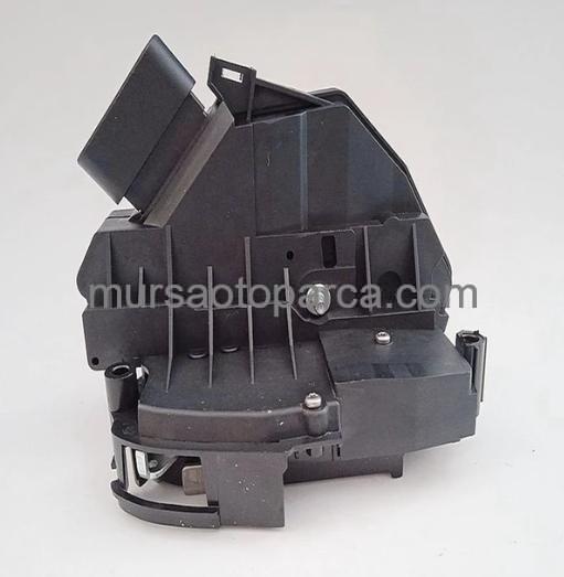Focus/Fiesta Kapı Kilidi Arka Sağ 08- Am5A R26412 Af