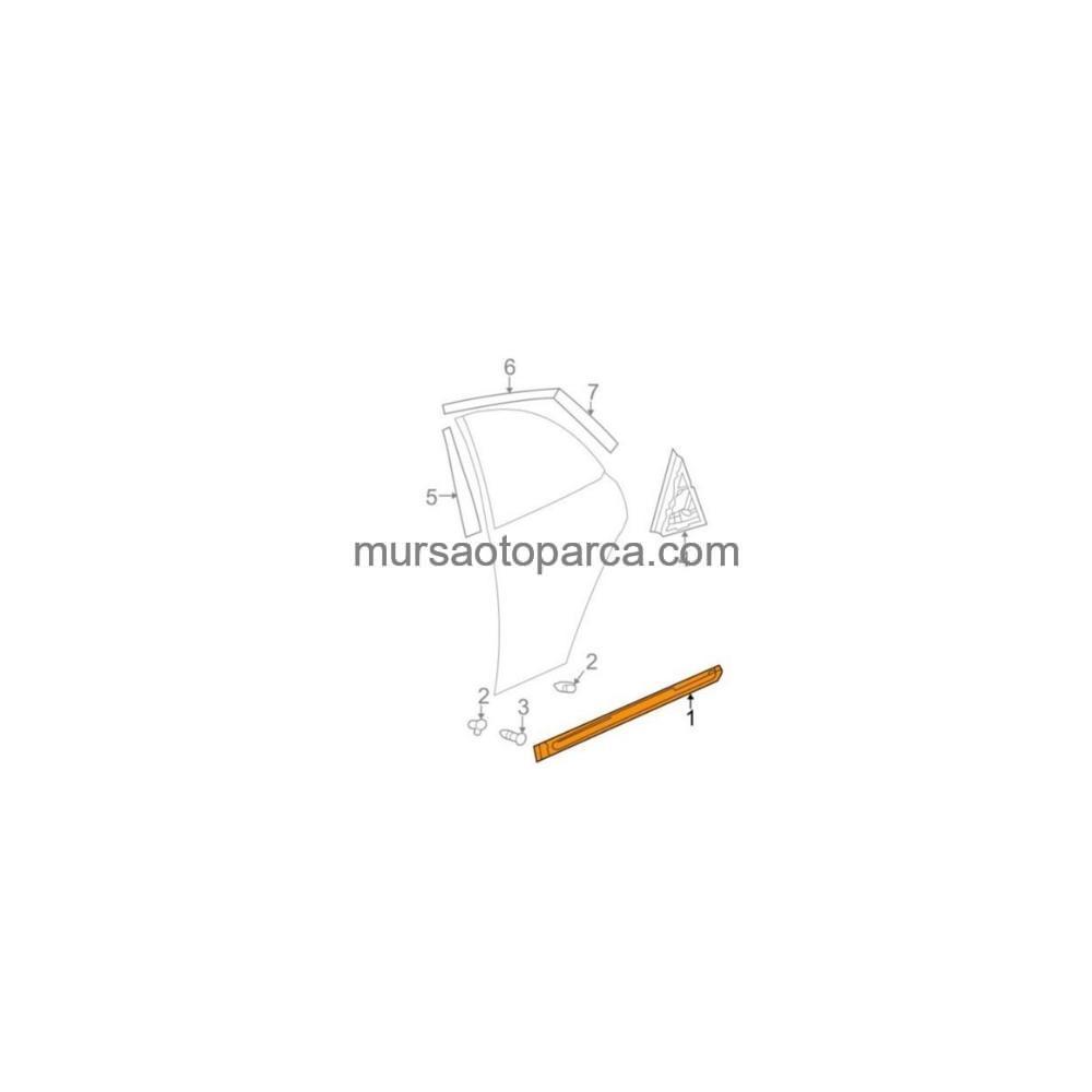 Elantra Kapı Çıtası Arka Sol Kapı Bantı Arka Sol 2001-2007 877212D200