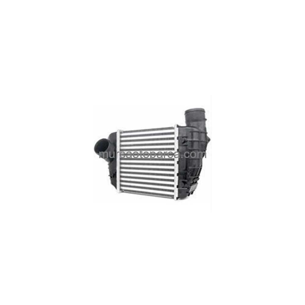 A6 Turbo Radyatörü 8Ml 376 899-071 05-11 4F0145805Aa