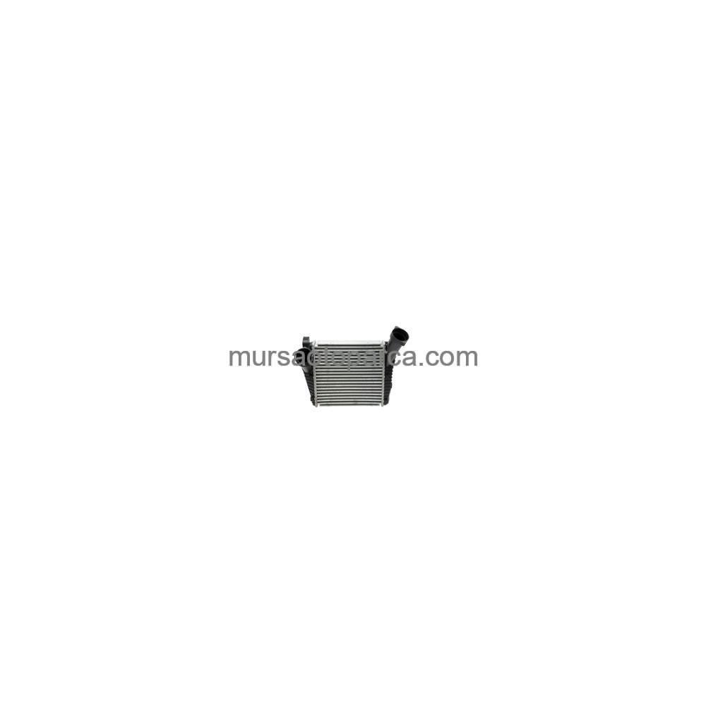 Touareg-Q7-Cayenne Turbo Radyatörü Sağ 04- 7L0145804A 