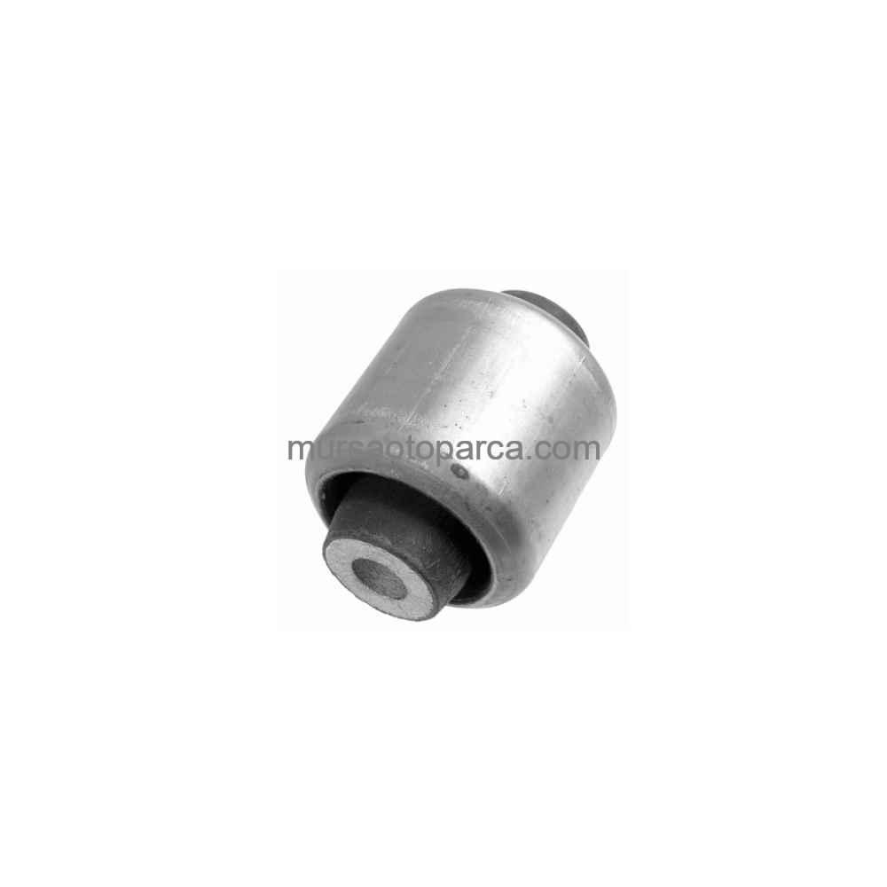 X5 E70-X5 F15-X6 E71-X6 E72 Salıncak Burçu Ön 08-18 33326770951-33326770952 