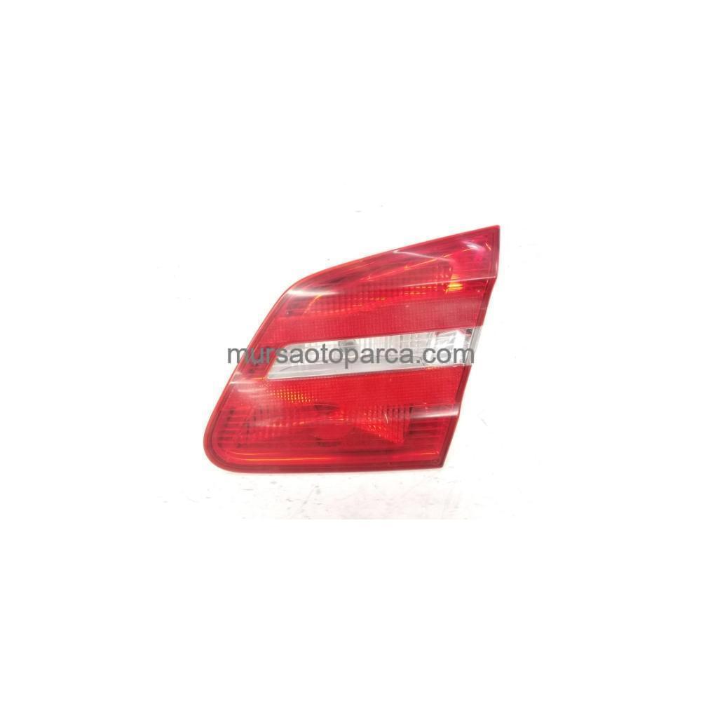 B Class W246 Stop Lambası Stop- -Benz B Class W246 Sağ 97-00 Mag 715011112004 A2468200864