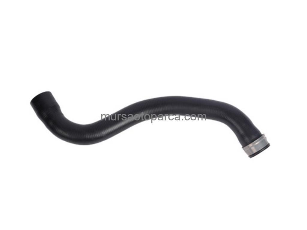 Mercedes W204 2007-2011 Radyatör Üst Hortumu A2045010582