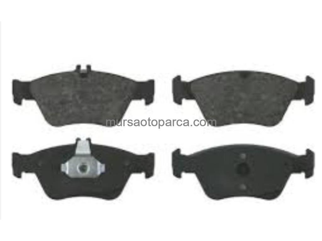 Mercedes W208-210 1995-2002 Ön Balata A0044200220 