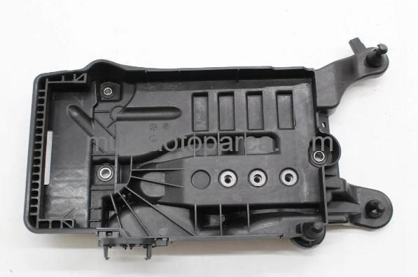 Polo-İbiza Akü Sehpası Akü Alt Tablası 17- 2Q0915331 